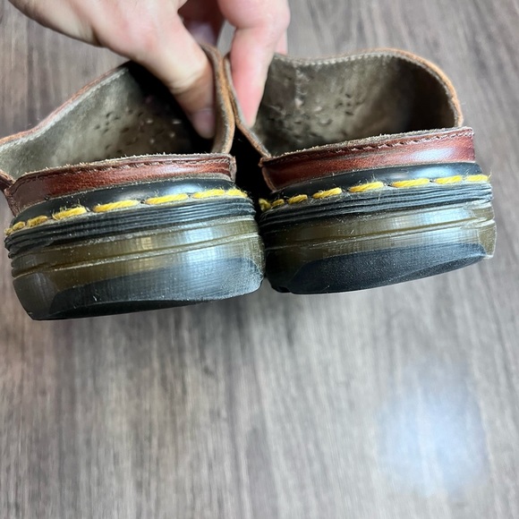 Dr. Martens | Vintage Y2K Thong Low Platform Sandals with Perforated Leather Sz7 - Picture 11 of 16